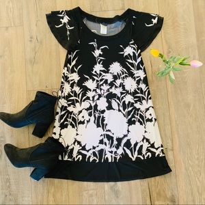 Wrapper Black and White Swing Dress Medium